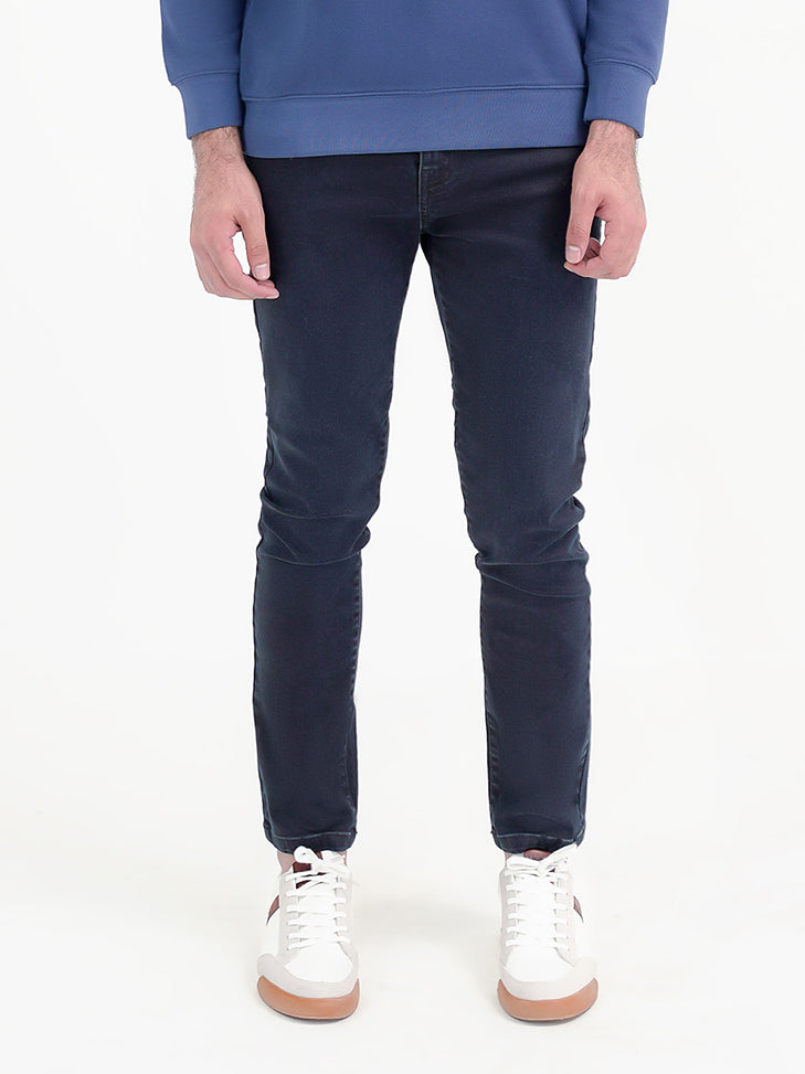 Slim Fit