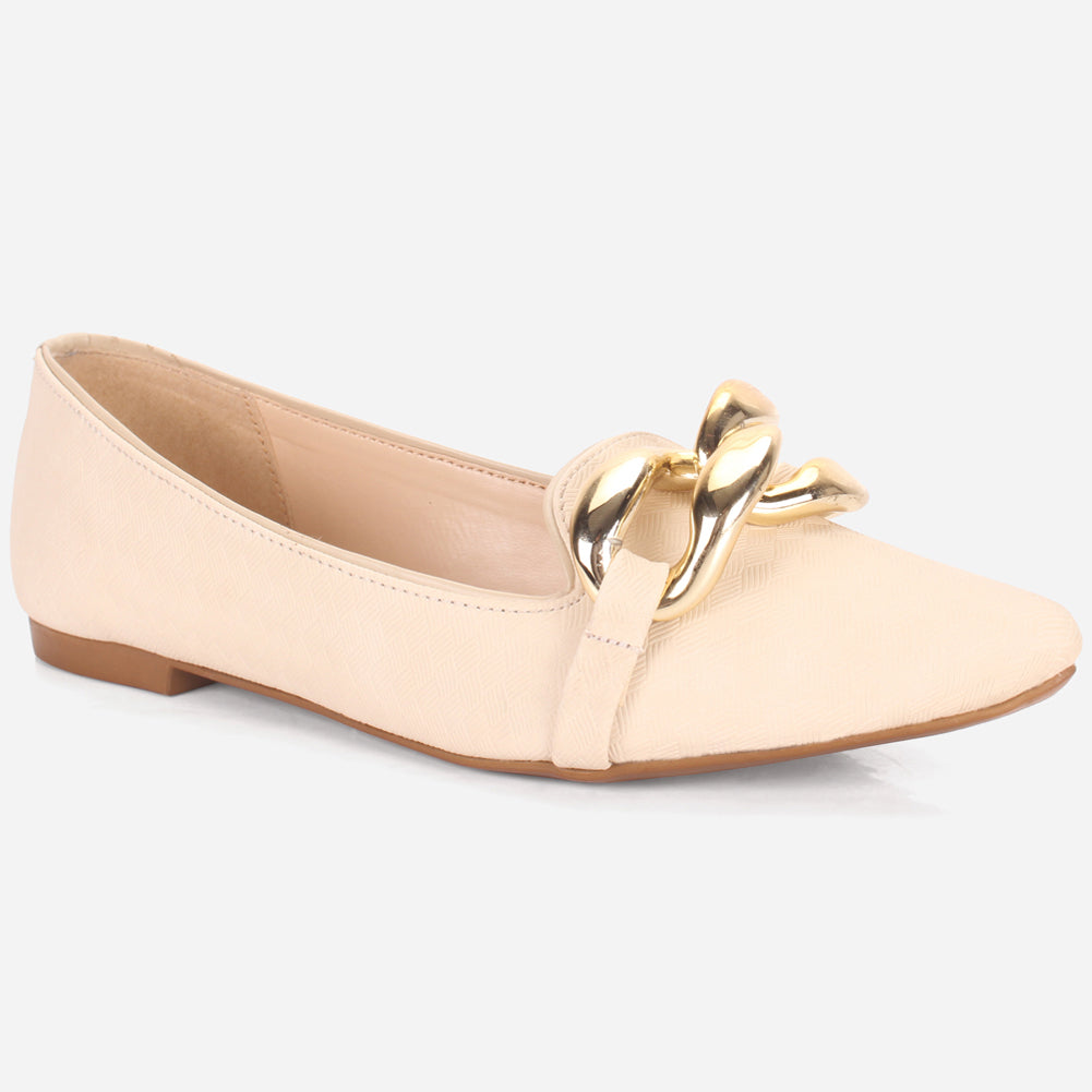 pointed pumps flat