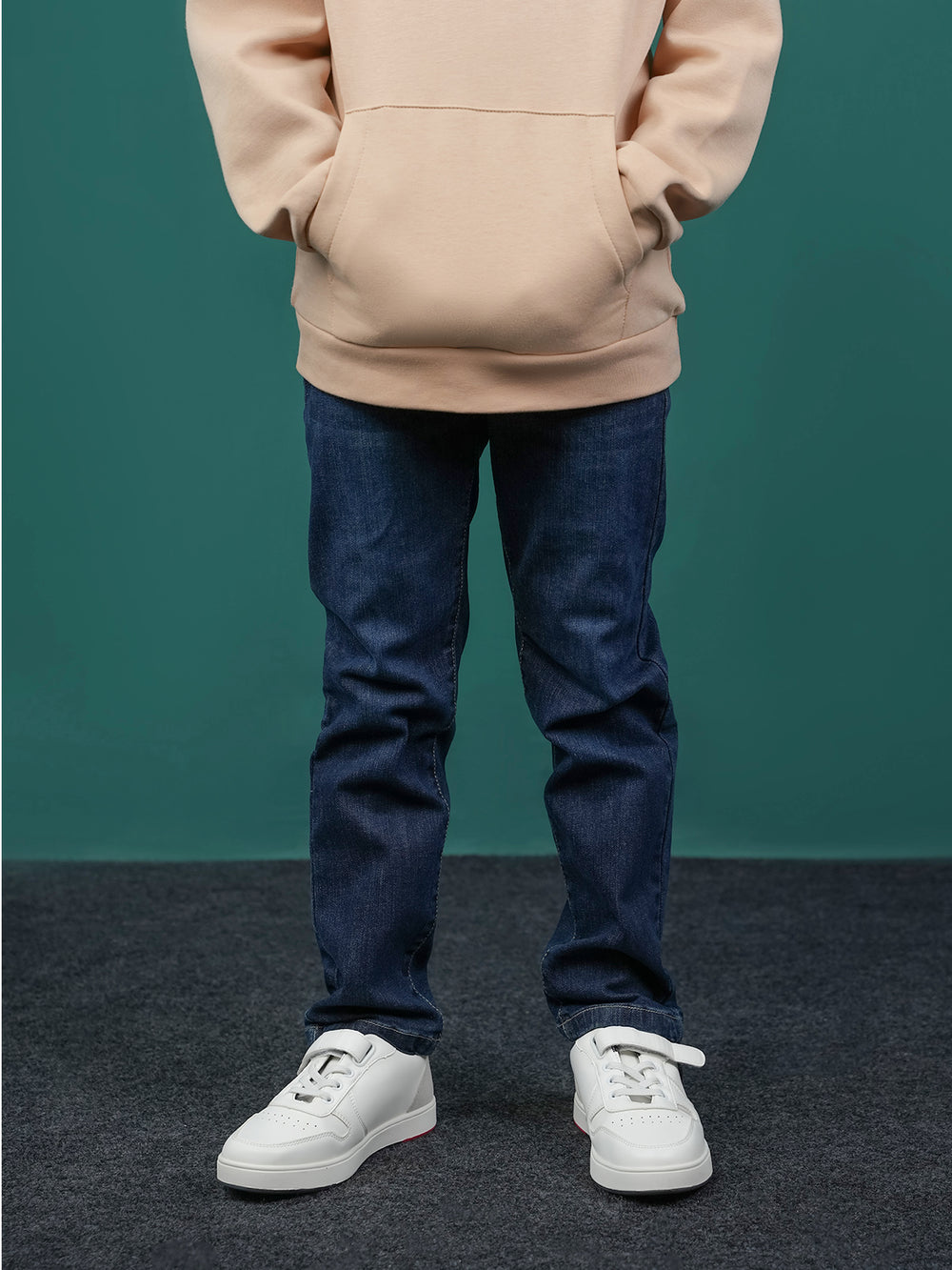 "MINZE" Stretchy Fabric Slim Fit Denim Pant