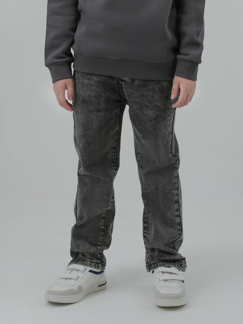 "NIVARD" Casual Straight Fit Denim Pant