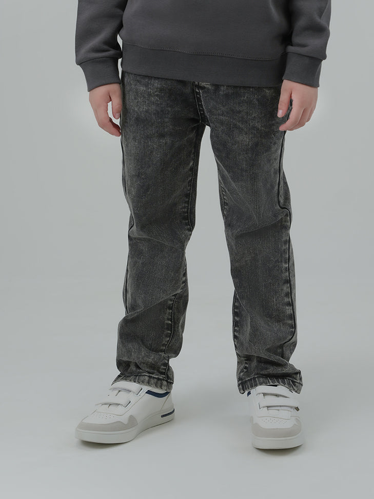 files/Jeans_a62ca2b1-fcac-4dec-8957-d5b89ffe6686.jpg