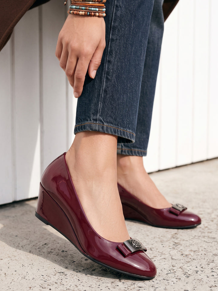 Women "RENU" Comfortable Wedge Heel Courts
