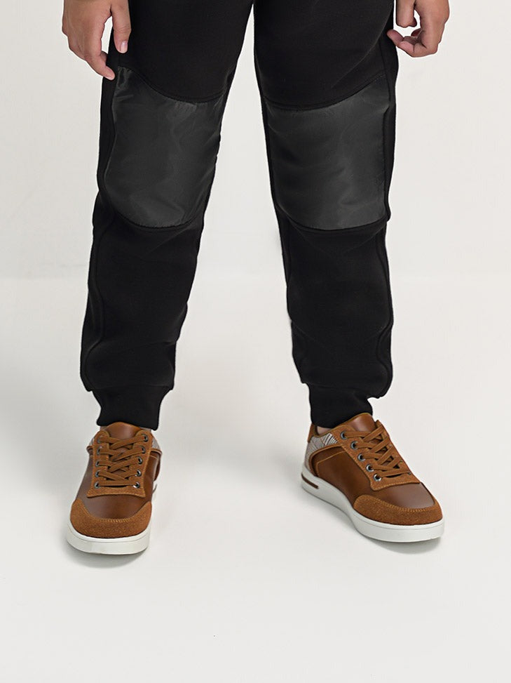 files/Trainers_6068400e-74f4-427f-b0fa.jpg