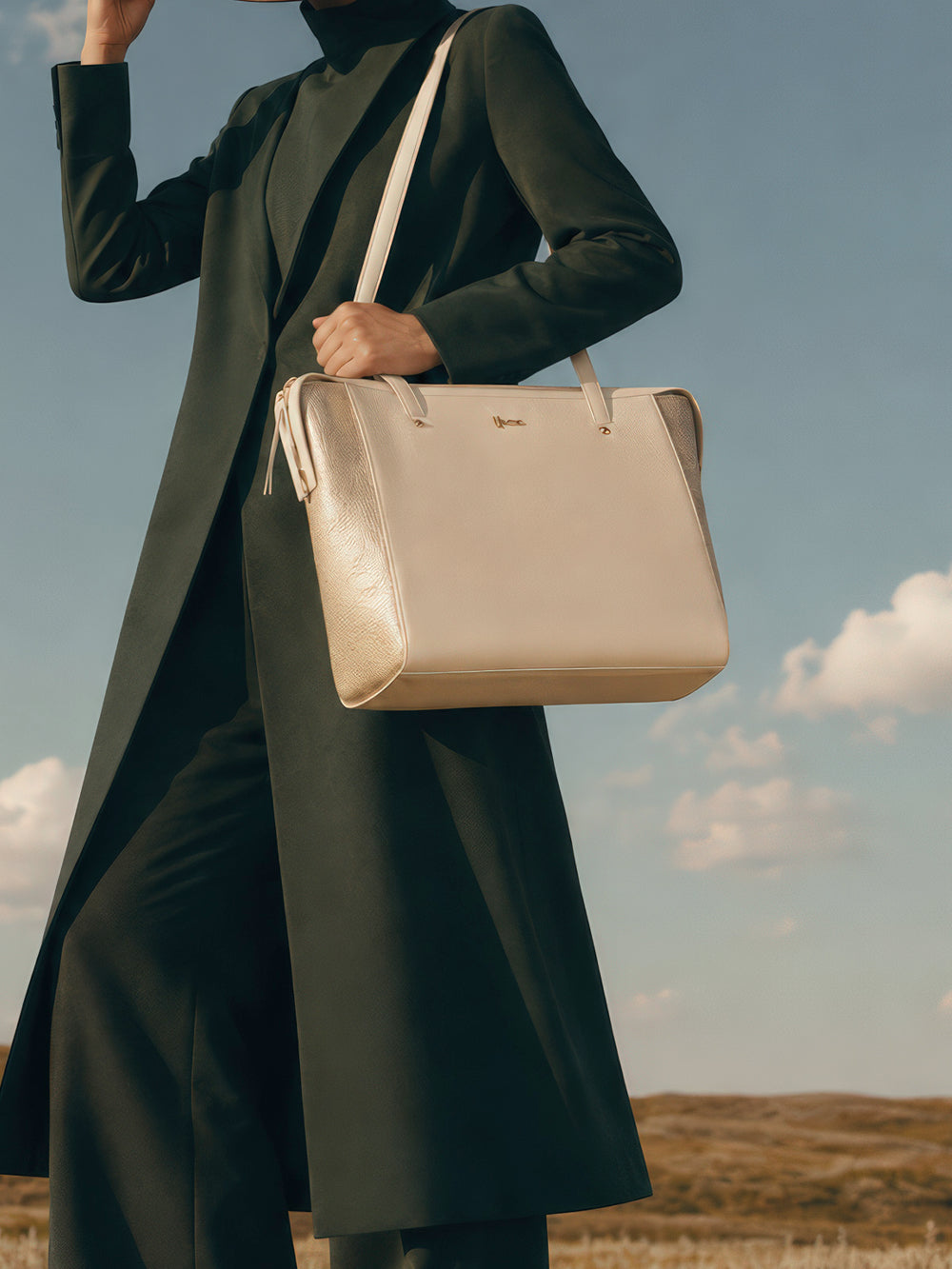 Women "BRYCE" Elegant Perfect Tote Bag