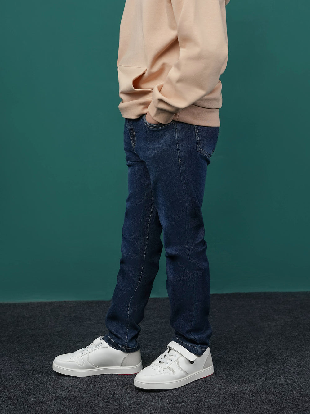 "MINZE" Stretchy Fabric Slim Fit Denim Pant