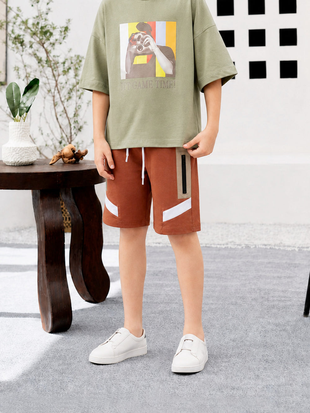 "PRIYAN" Cut &amp; Sew Regular Fit Knits Shorts