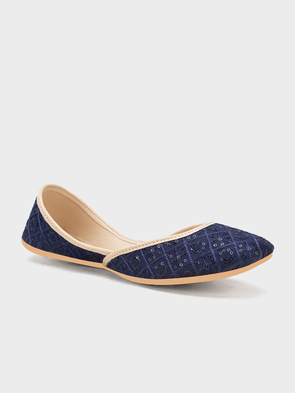 Women "MASAIL" Traditional Stylish Khuusa