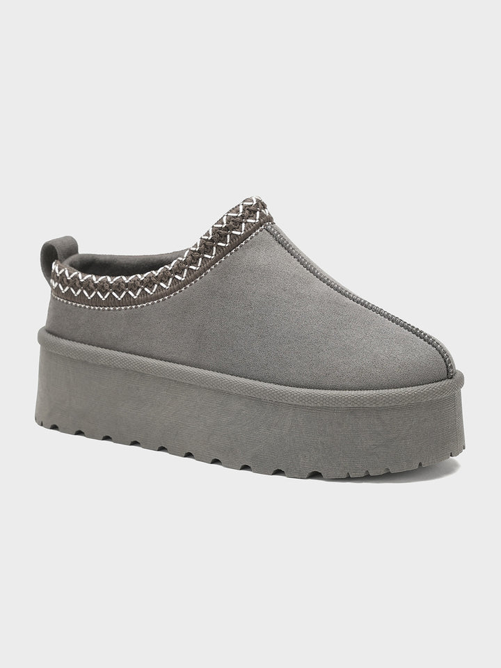 Women "AYUSHI" Modern Look Boots